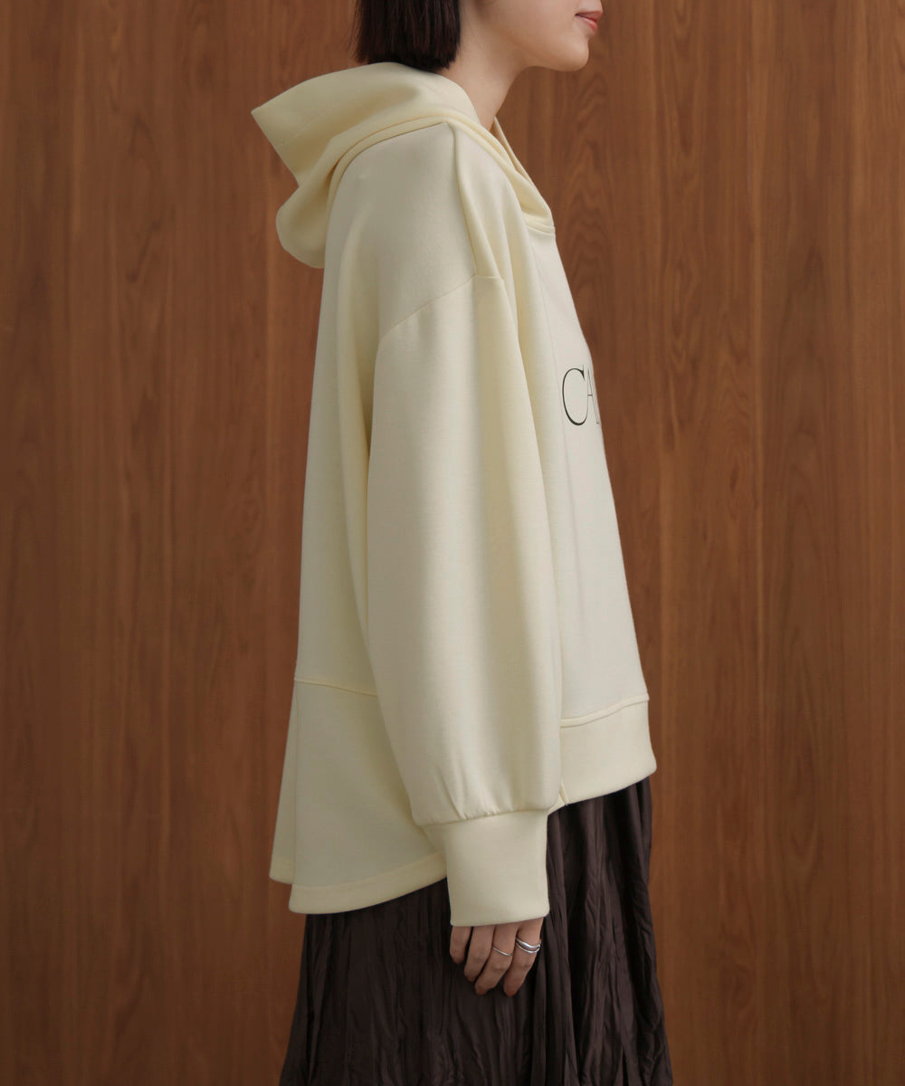 【WEB限定】シンプルロゴコクーンパーカー［12/25発送予定］