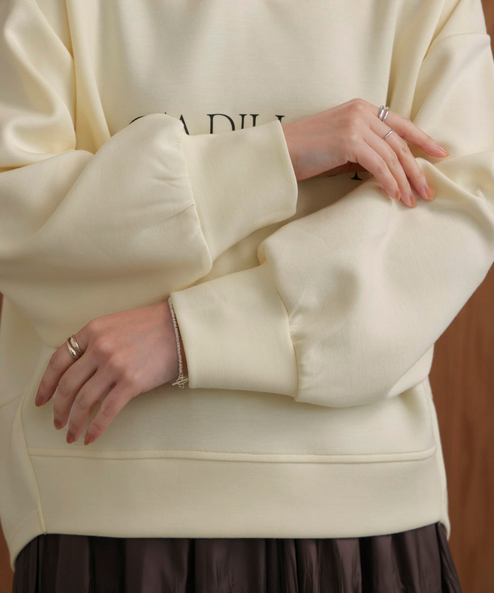 【WEB限定】シンプルロゴコクーンパーカー［12/25発送予定］