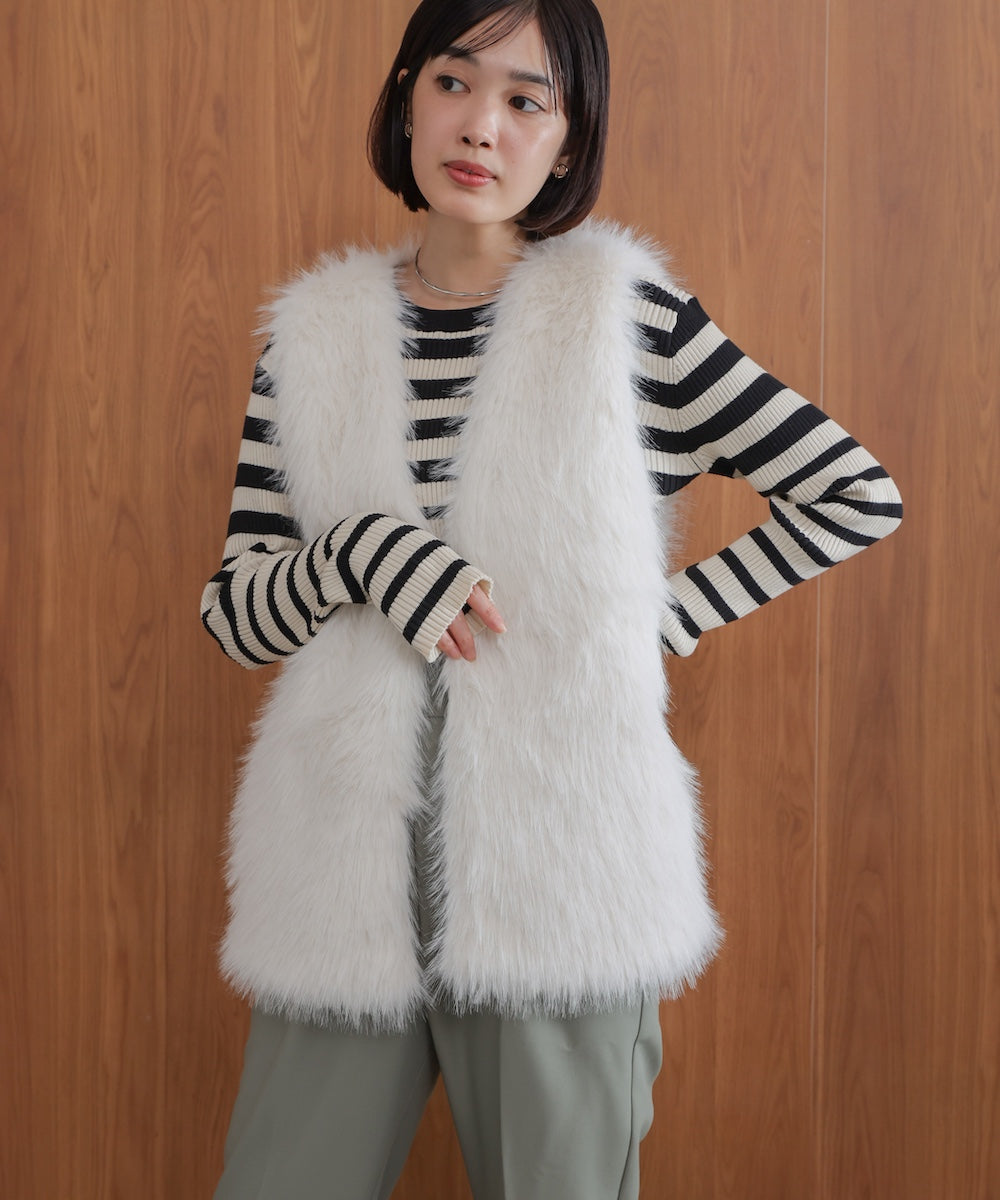 フェイクロングフォックスファーベスト［10/9発送予定］