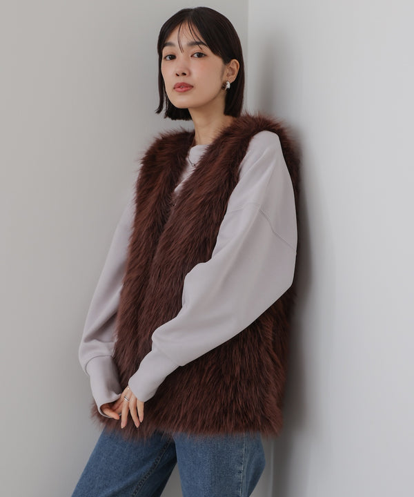 フェイクロングフォックスファーベスト［10/9発送予定］