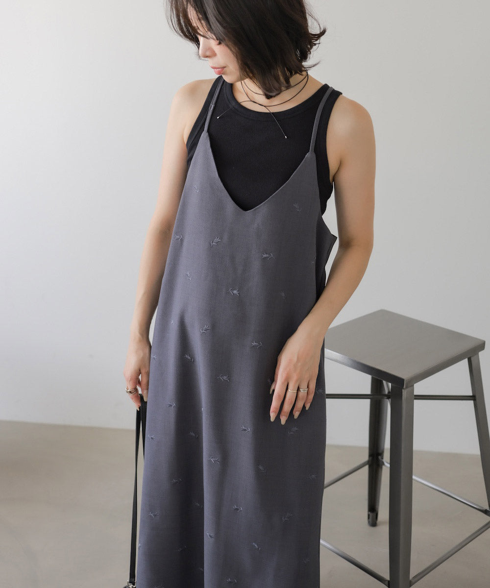 【セットアップ対応】刺繍バックリボンキャミワンピース