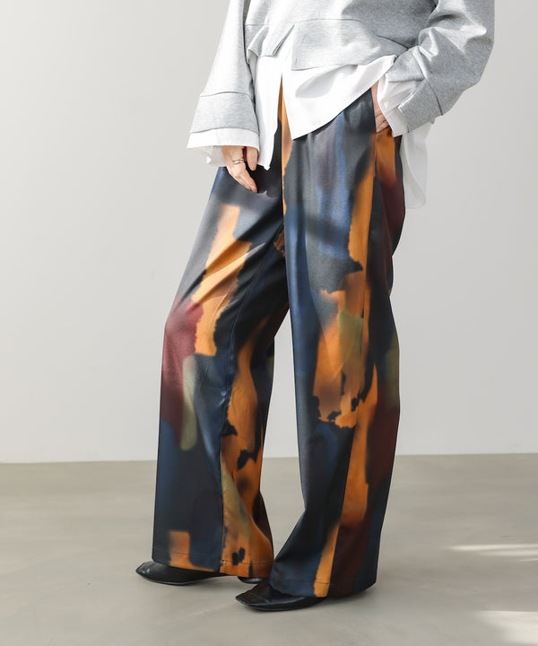 水彩柄ワイドイージーパンツ