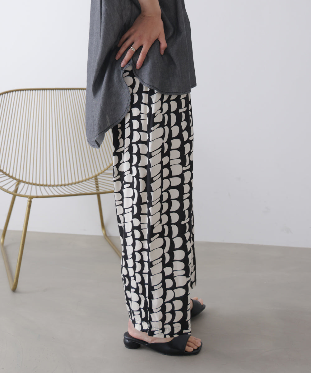 アソートワイド柄パンツ