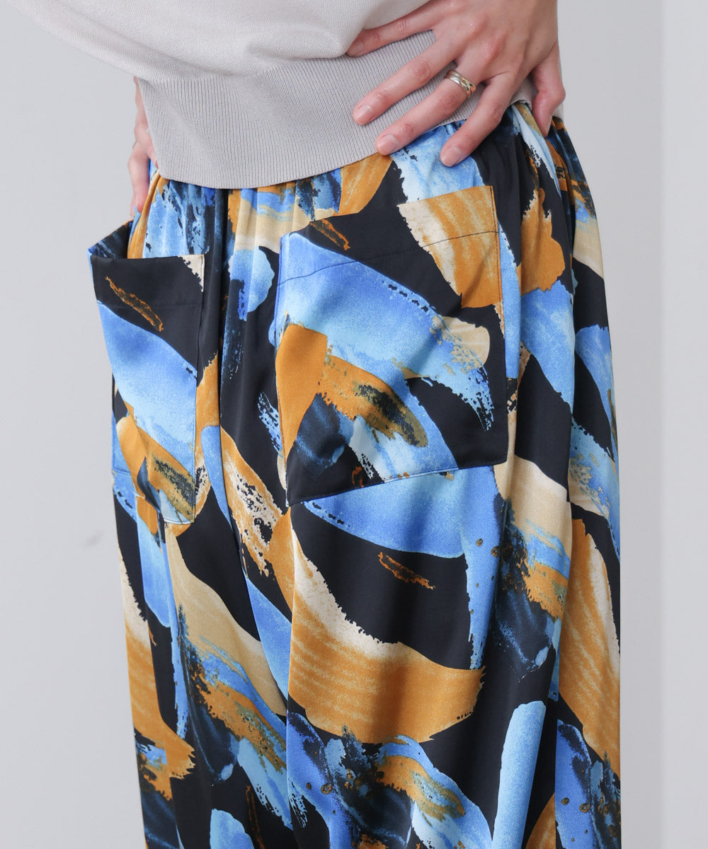 ペインティング柄ＲＥＬＡＸパンツ［4/30発送予定］