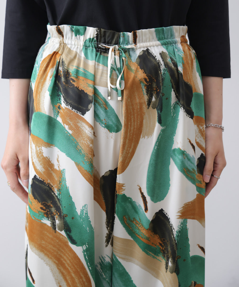 ペインティング柄ＲＥＬＡＸパンツ［4/30発送予定］