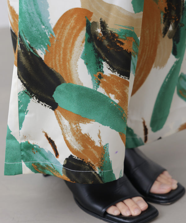 ペインティング柄ＲＥＬＡＸパンツ［4/30発送予定］