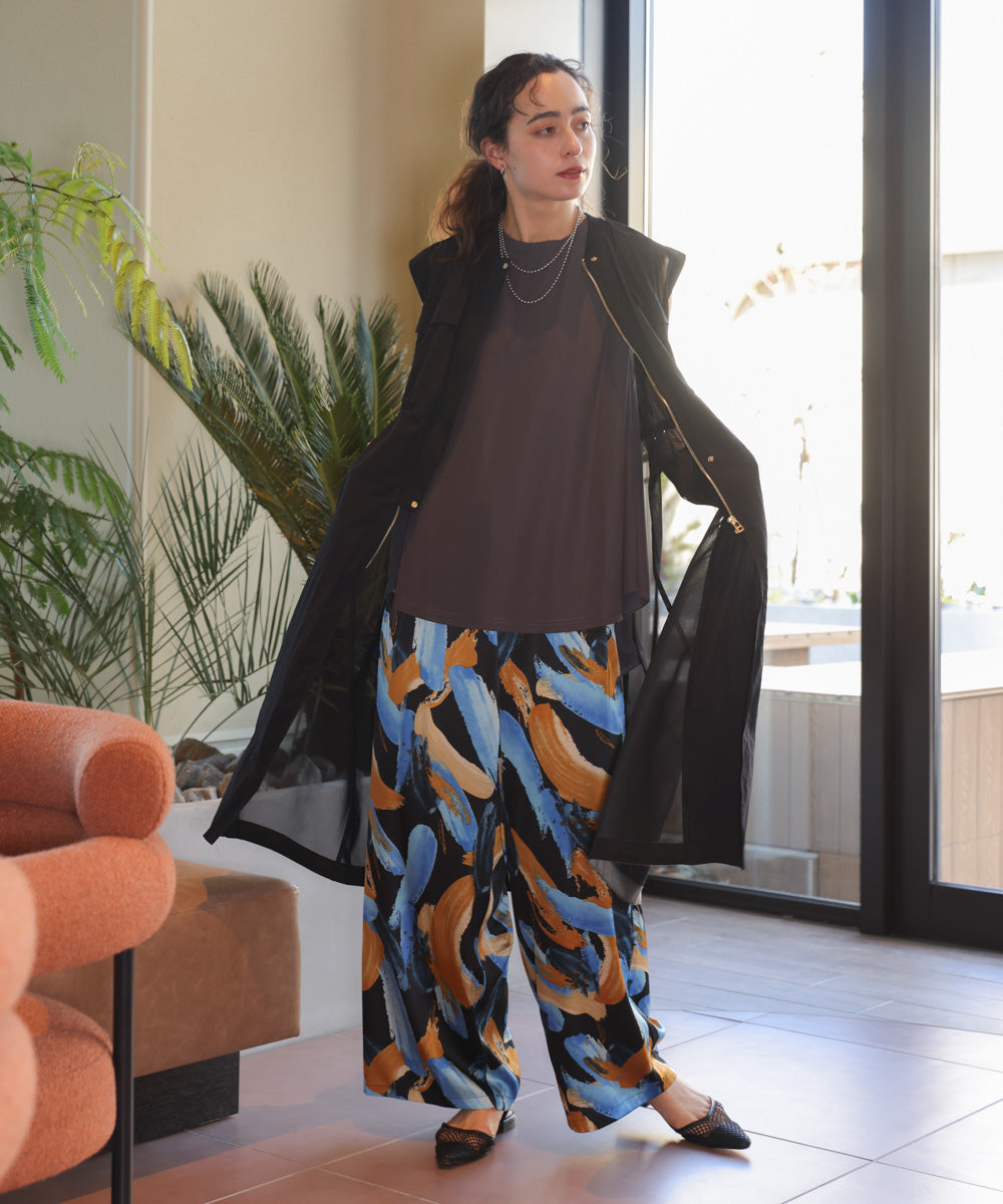 ペインティング柄ＲＥＬＡＸパンツ［4/30発送予定］