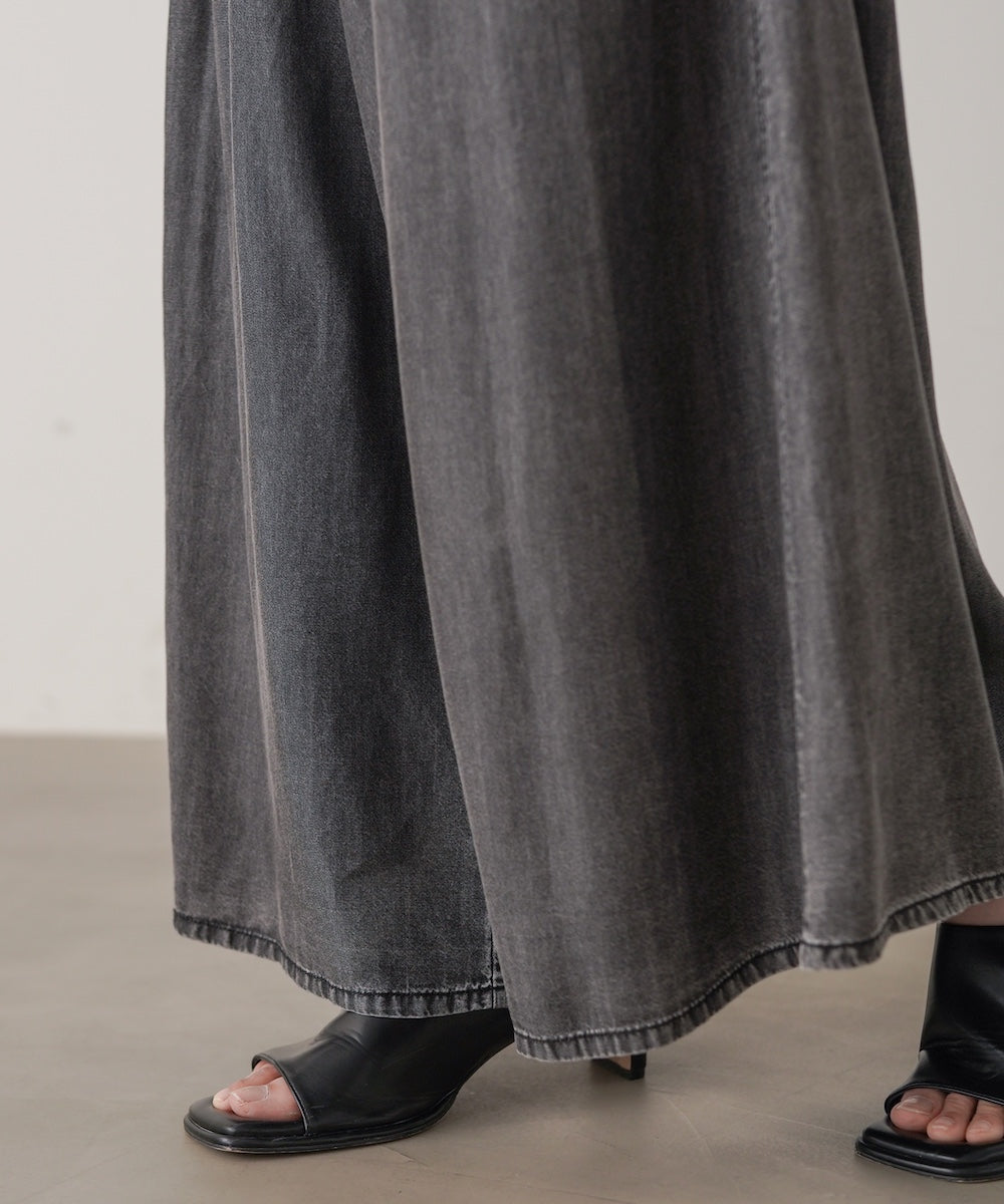 パウダーシルクデニムワイドパンツ