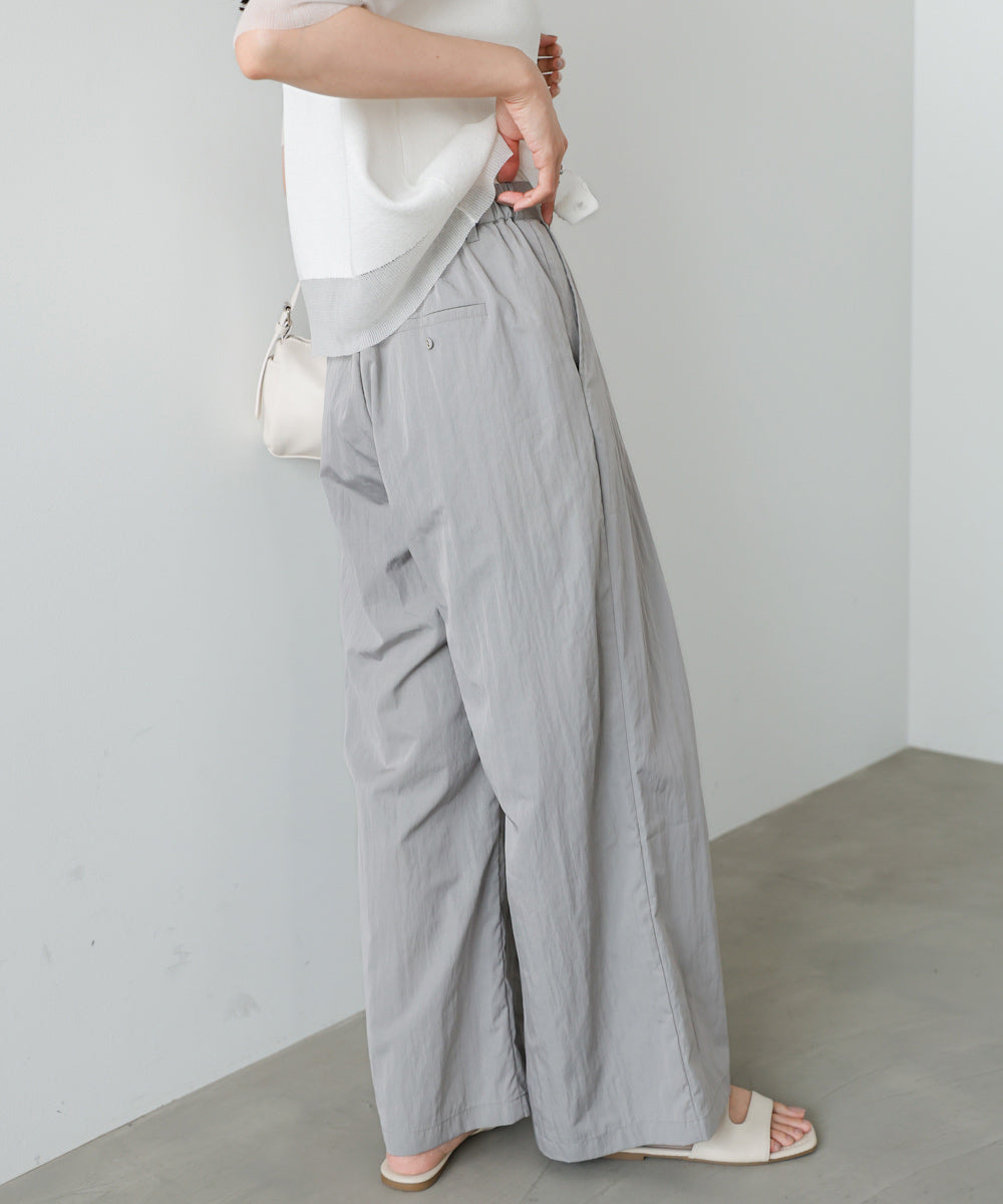ボリュームワイドタックパンツ