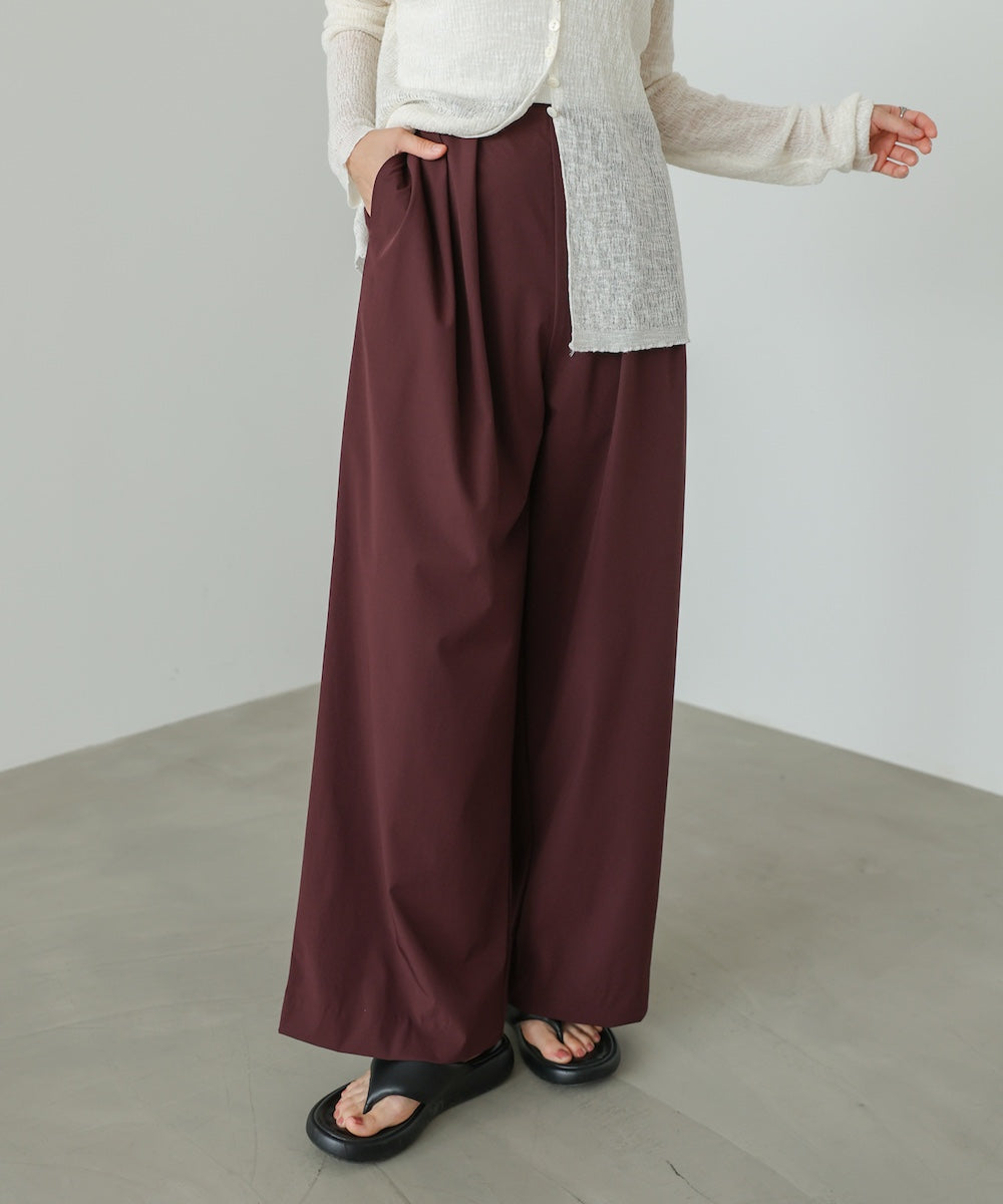 ストレッチワイドストレートパンツ