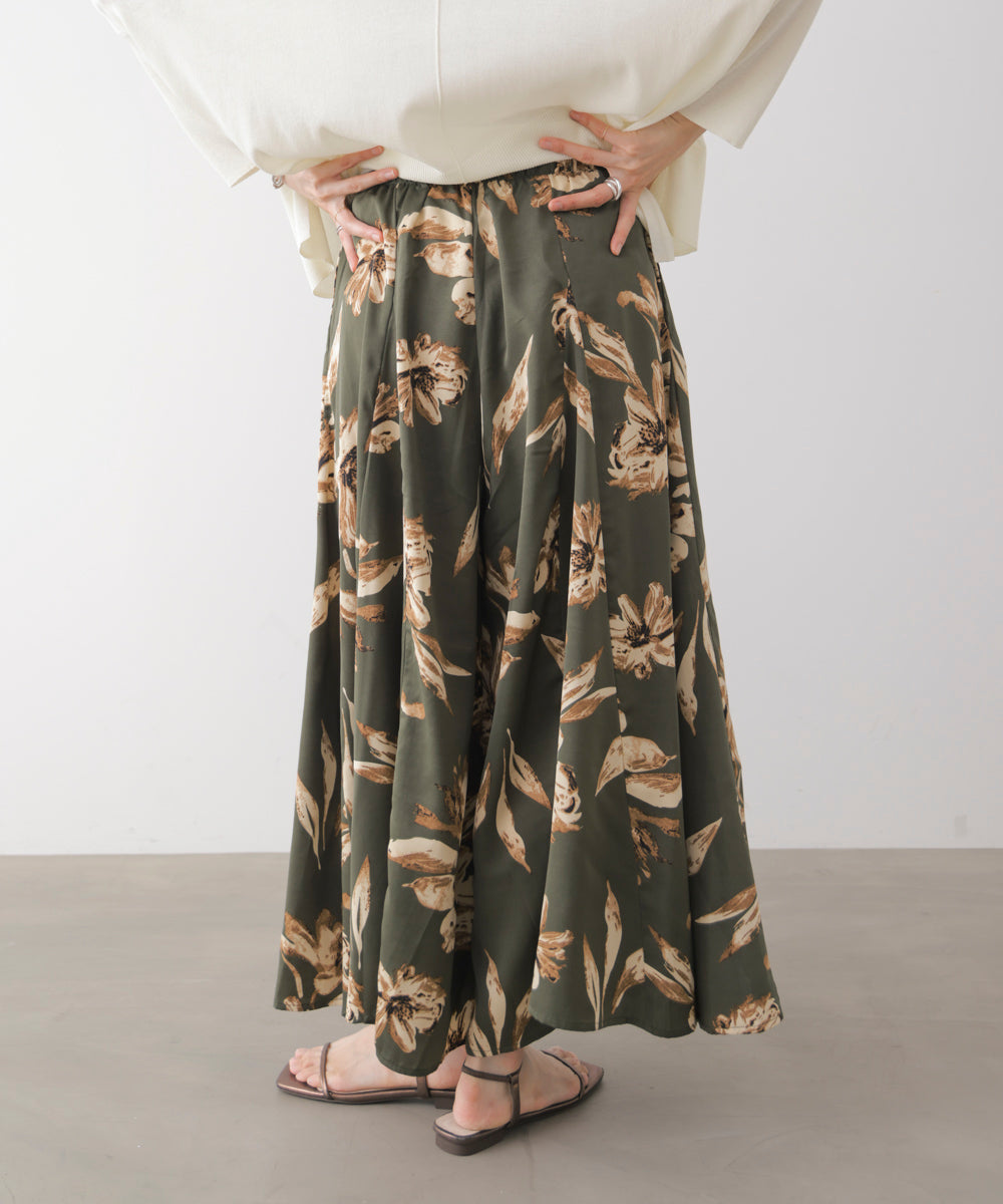 フラワーアソートフレアパンツ［8/12発送予定］