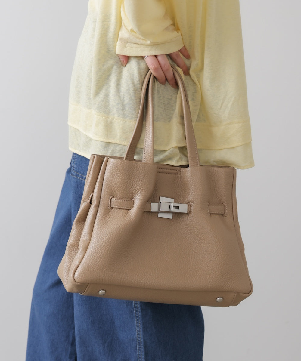 ベルテッドバック