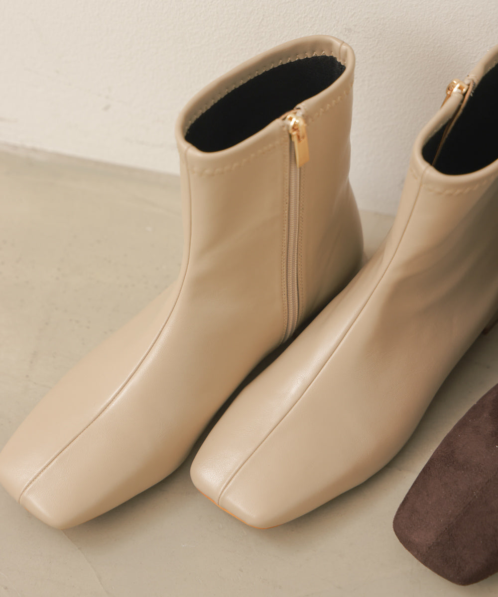 ストレッチローヒールショートブーツ［10/9発送予定］