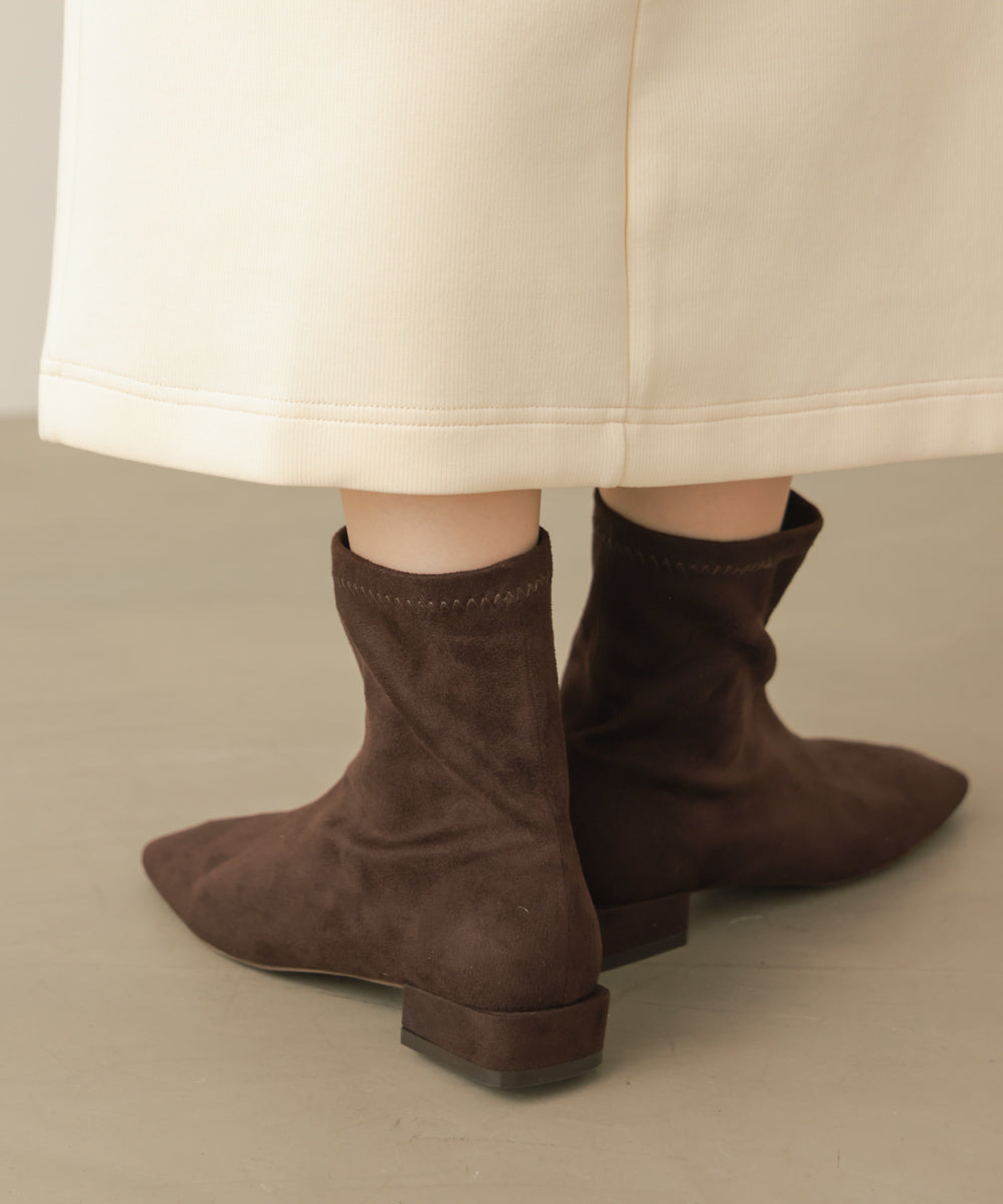 ストレッチローヒールショートブーツ［10/9発送予定］