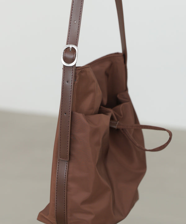 ワンショルダーバッグ