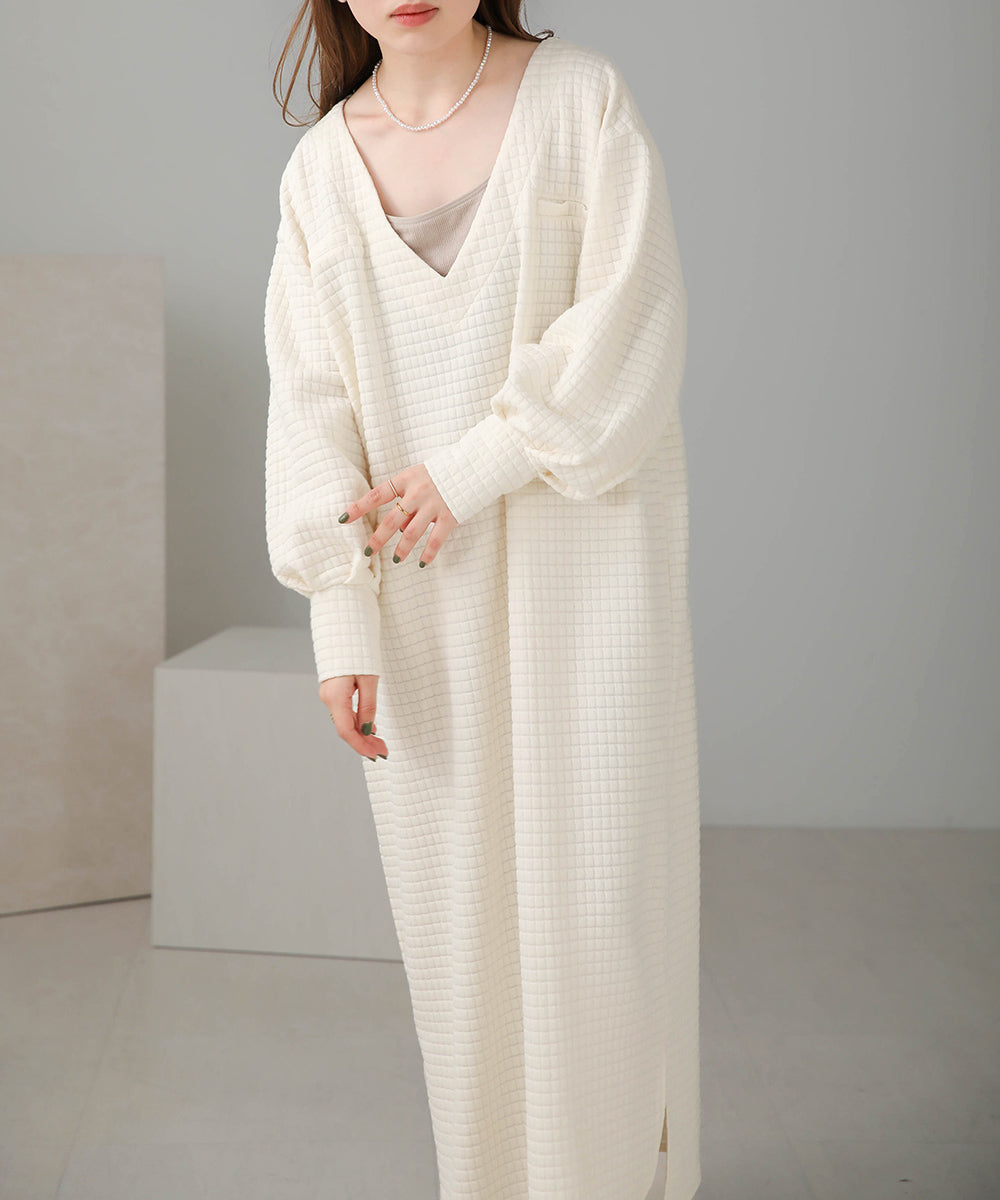 Bab ステッチ深Ｖネックワンピース