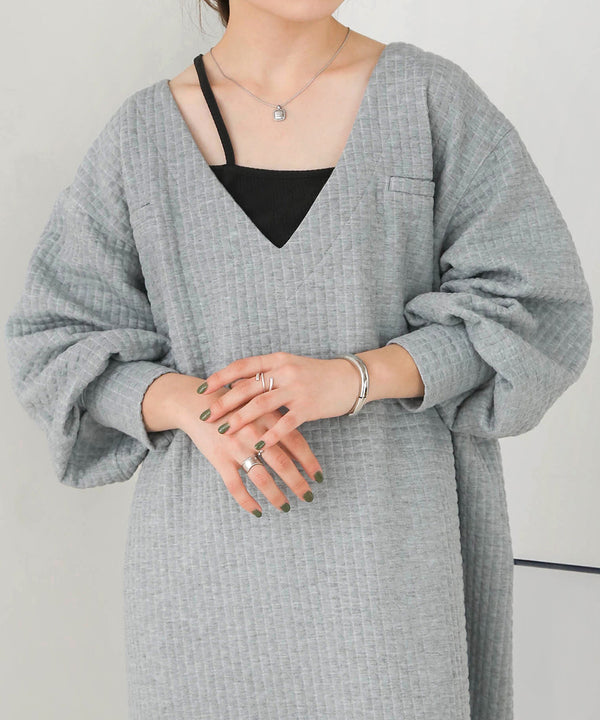 Bab ステッチ深Ｖネックワンピース