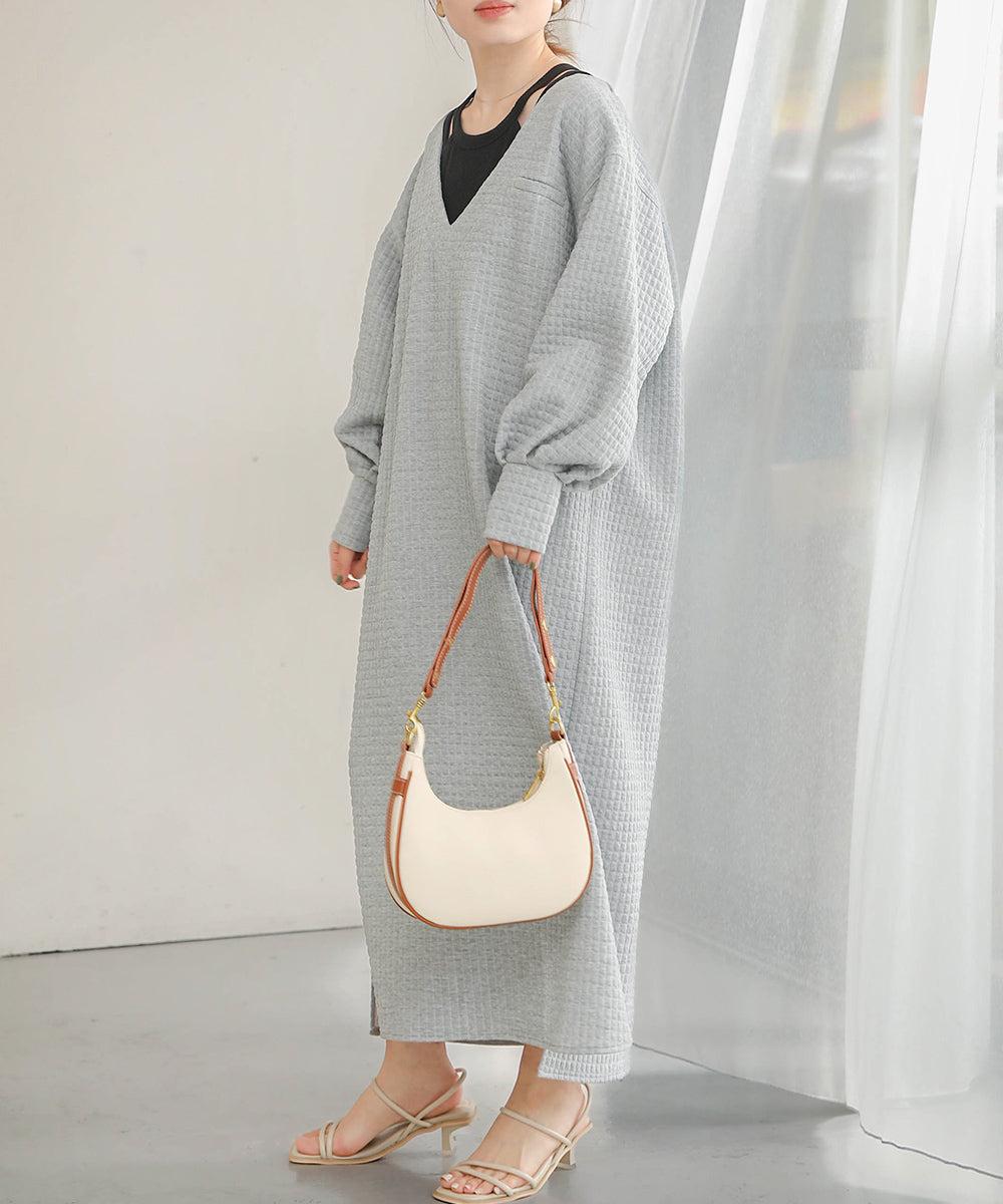 Bab ステッチ深Ｖネックワンピース