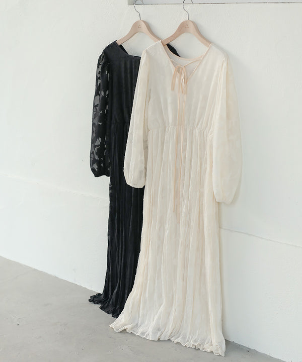 シアージャガードフラワーワンピース