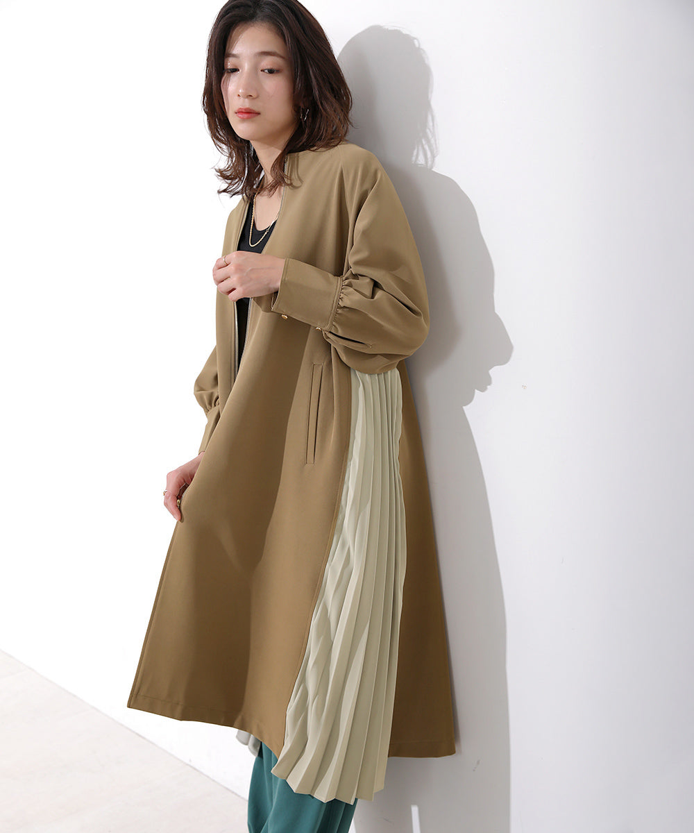 サイドプリーツロングコート