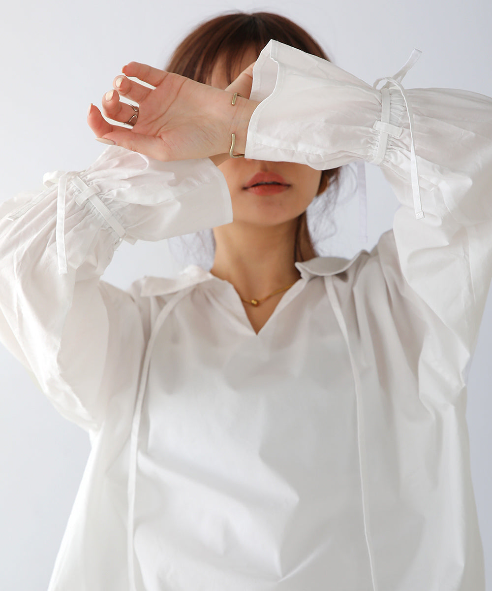 BouJeloud ネック２ｗａｙブラウス