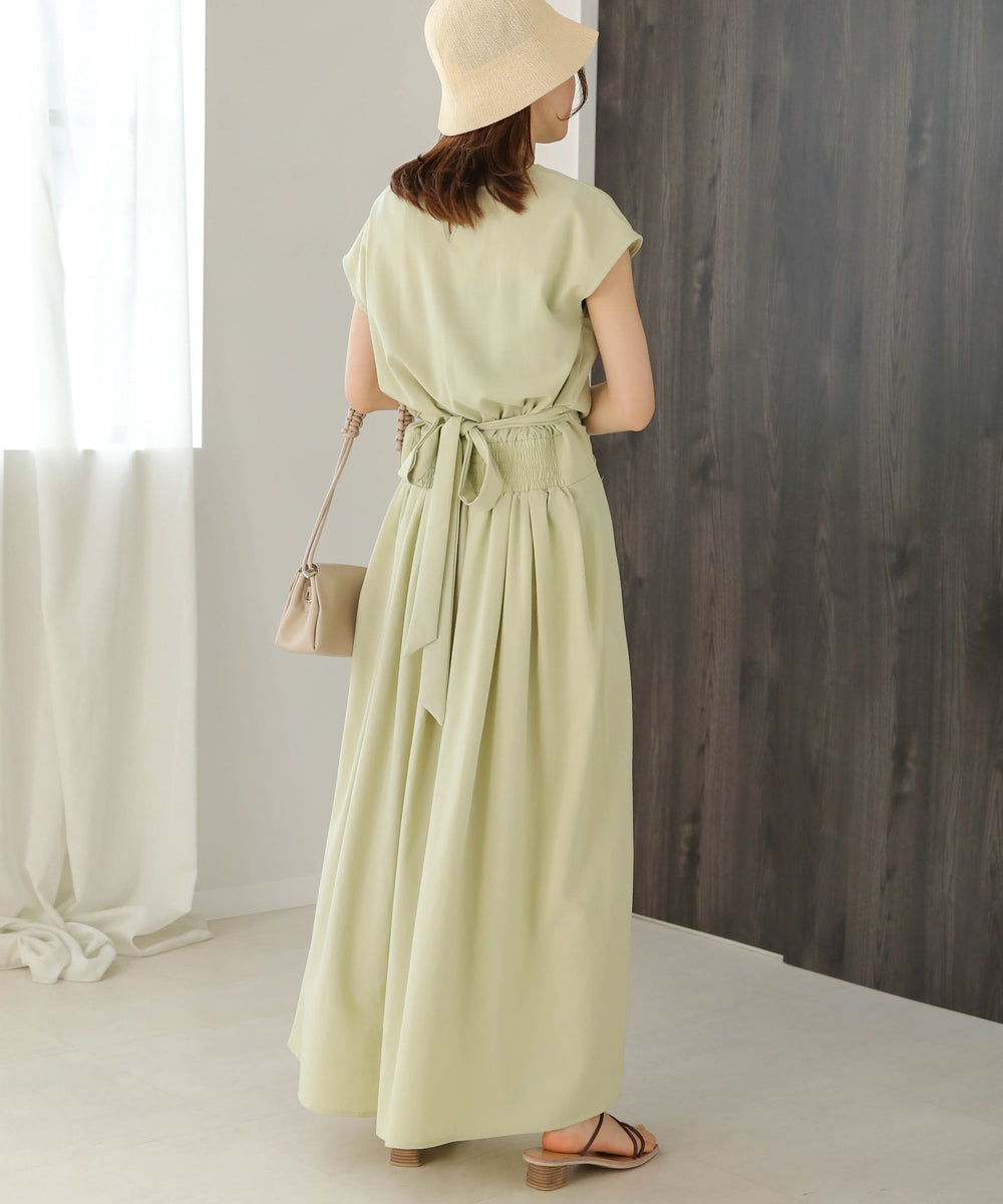 セットアップ風フレアワンピース