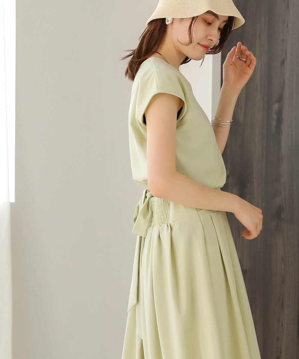 セットアップ風フレアワンピース