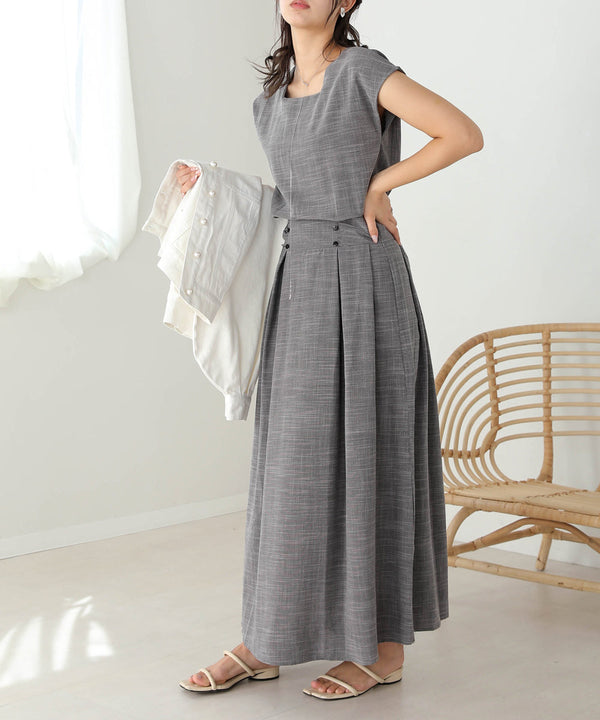 セットアップ風フレアワンピース