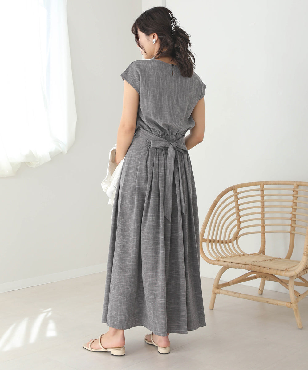 セットアップ風フレアワンピース