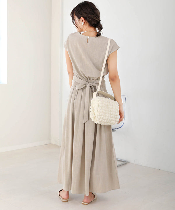 セットアップ風フレアワンピース