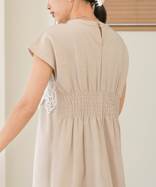 レースコンビＩラインワンピース