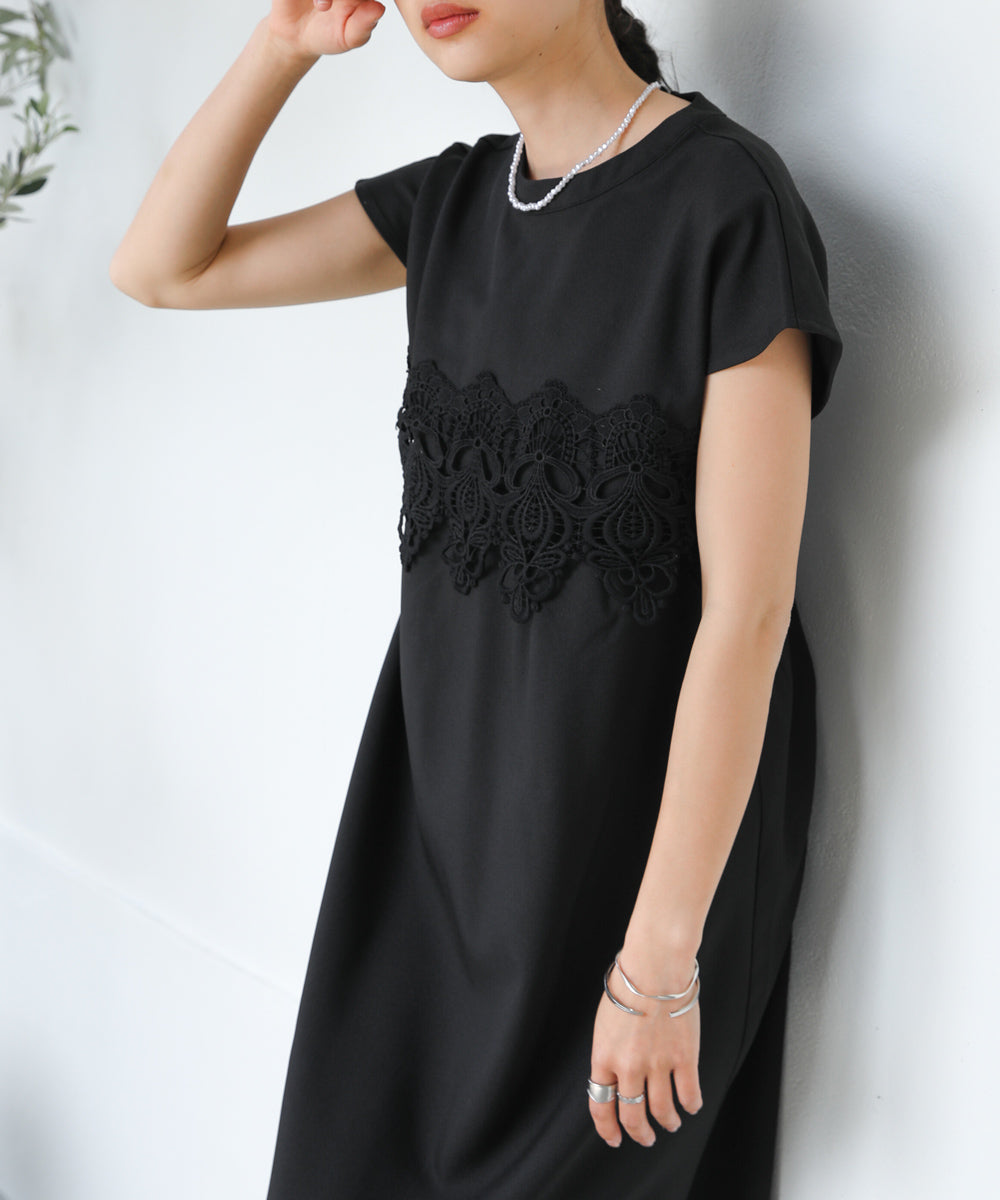 レースコンビＩラインワンピース