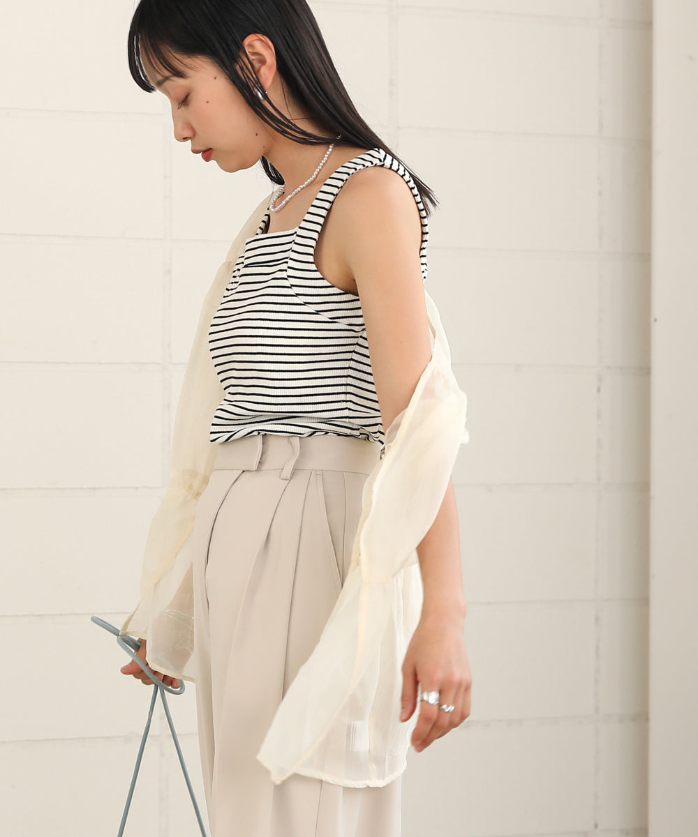ボーダーカップ付きキャミソール
