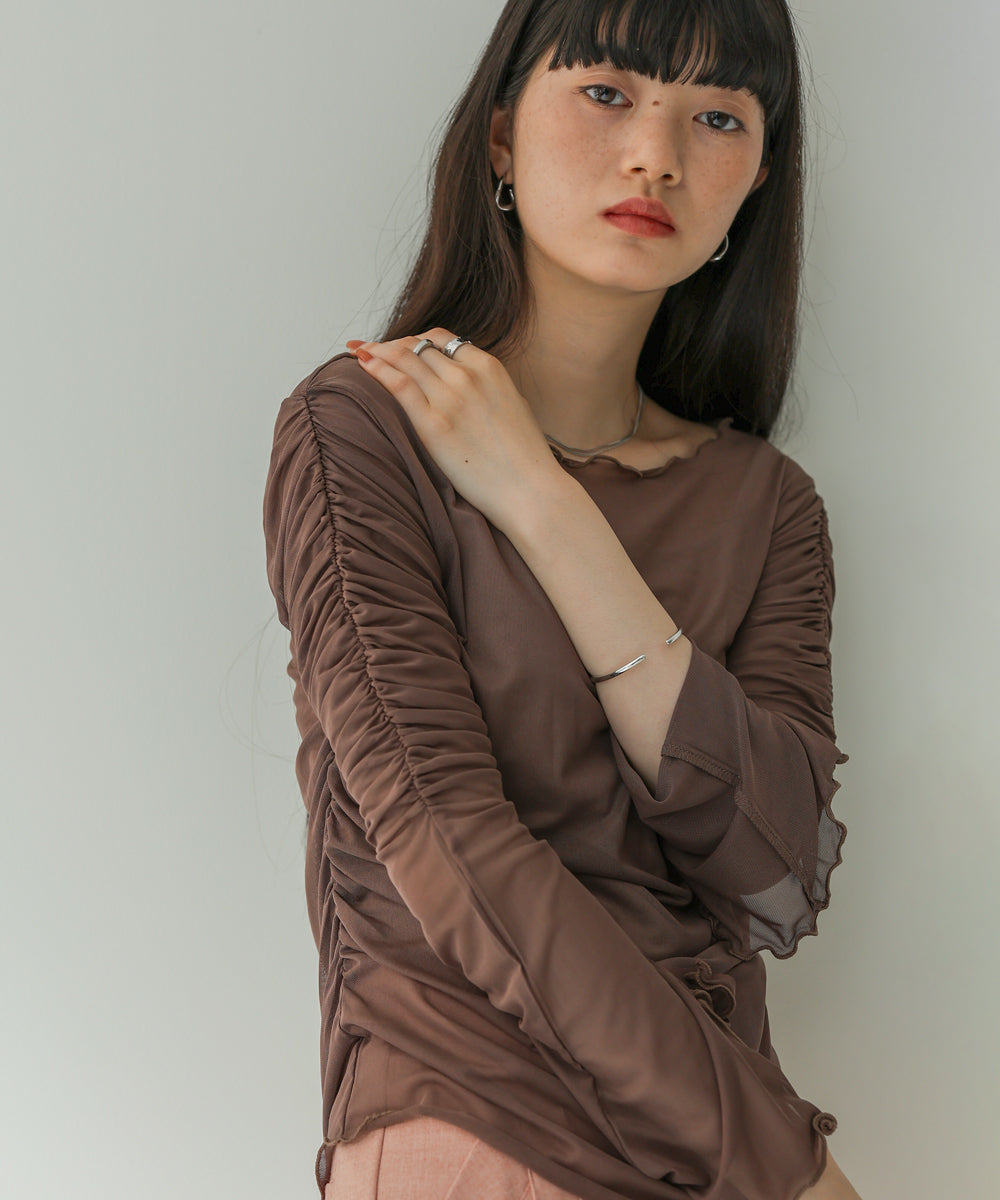 チュールギャザーフレアースリーブトップス