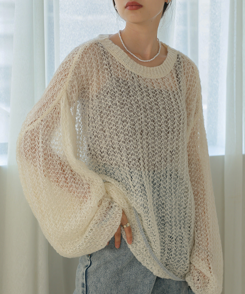 透かし編みニットトップス