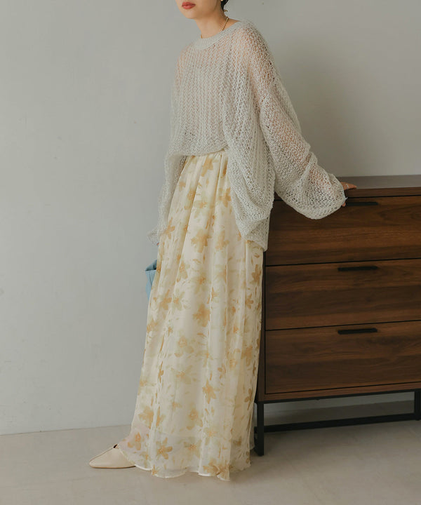 透かし編みニットトップス