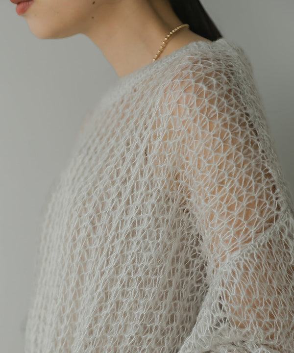 透かし編みニットトップス