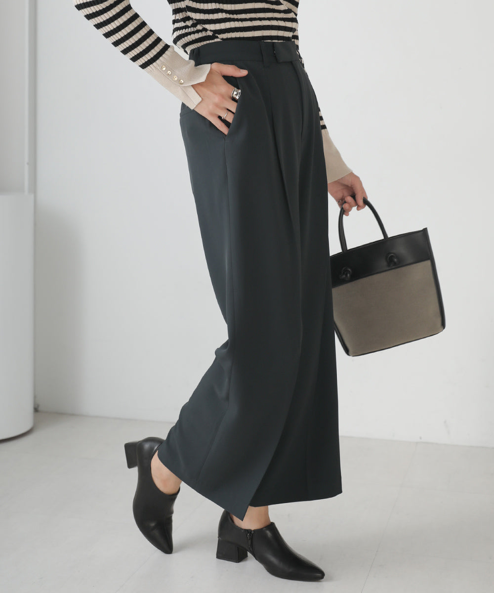 [LOOK掲載]ストレートカラーパンツ