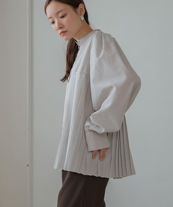 ボリュームスリーブプリーツブラウス