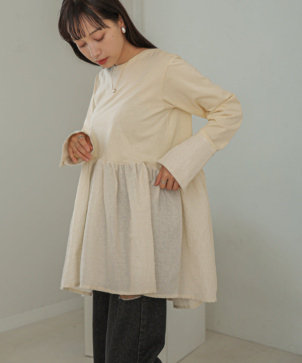 Bab ドットボタンペプラムトップス