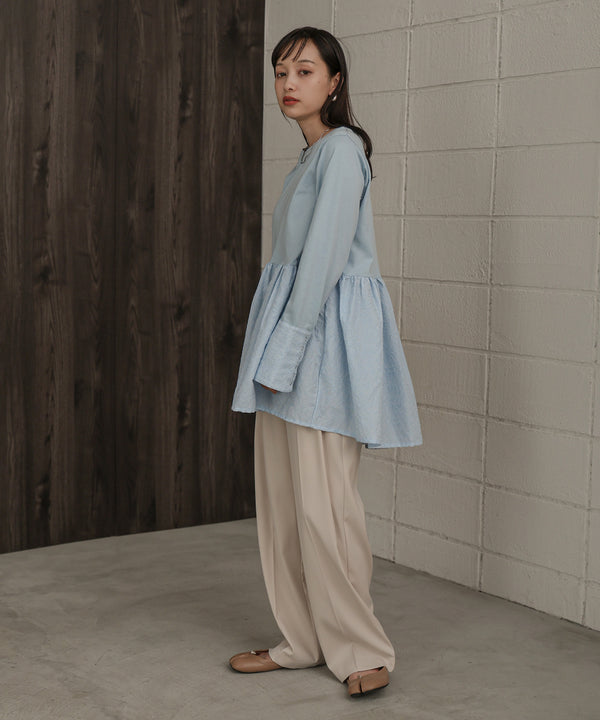 Bab ドットボタンペプラムトップス