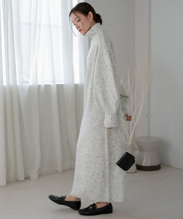 ネップストレートラインニットワンピース