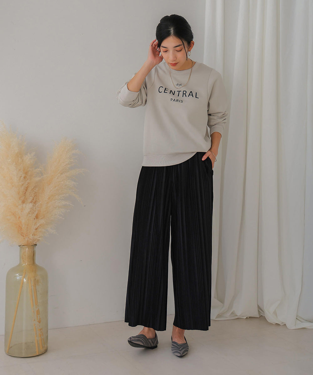 ランダムプリーツパンツ