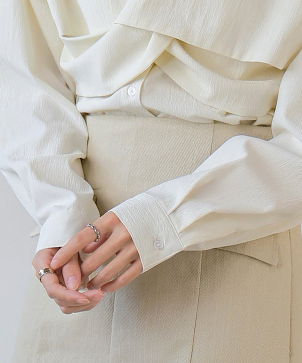 フロントねじりビスチェ風ブラウス