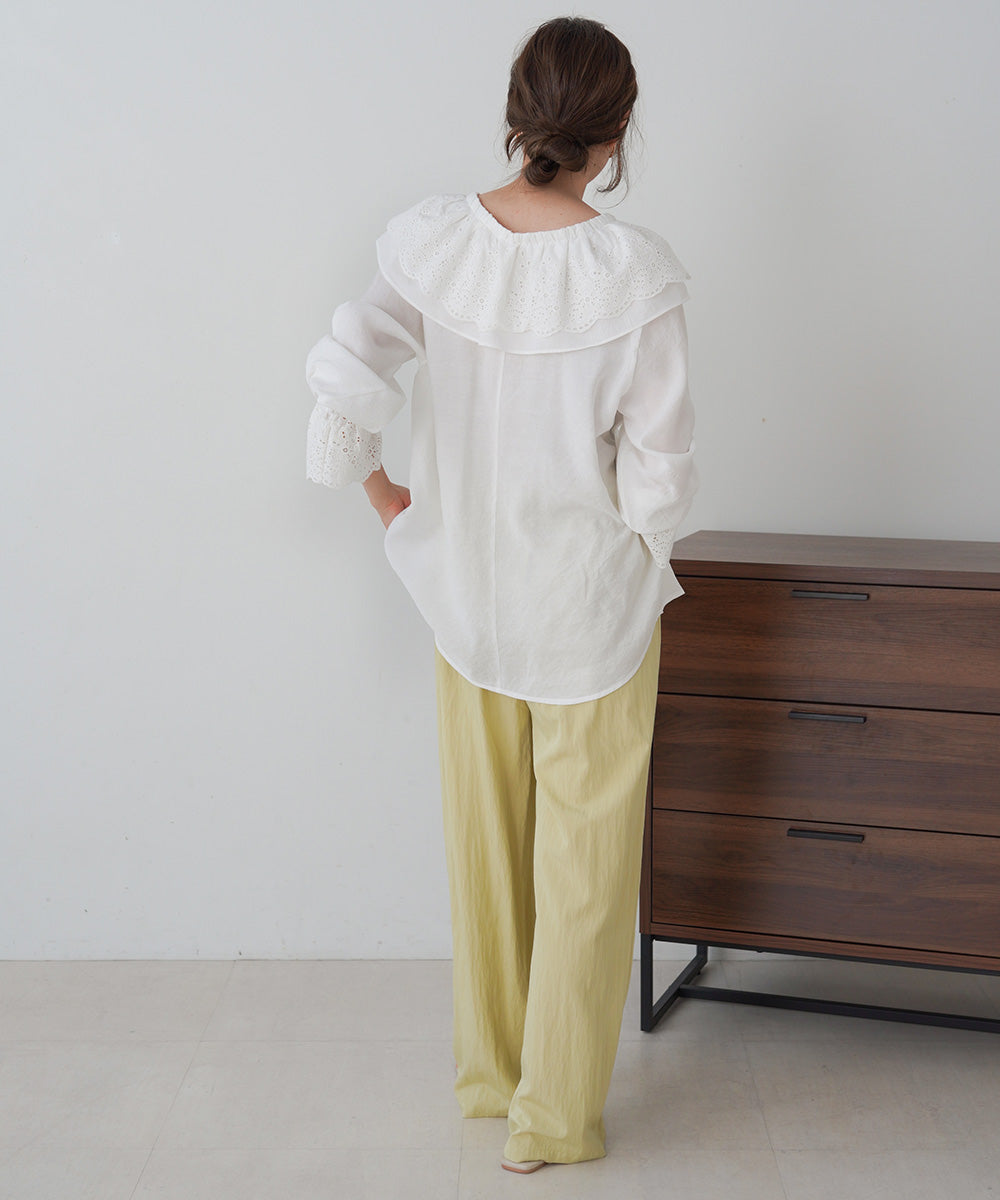 BIG COLLAR LACE BLOUSE