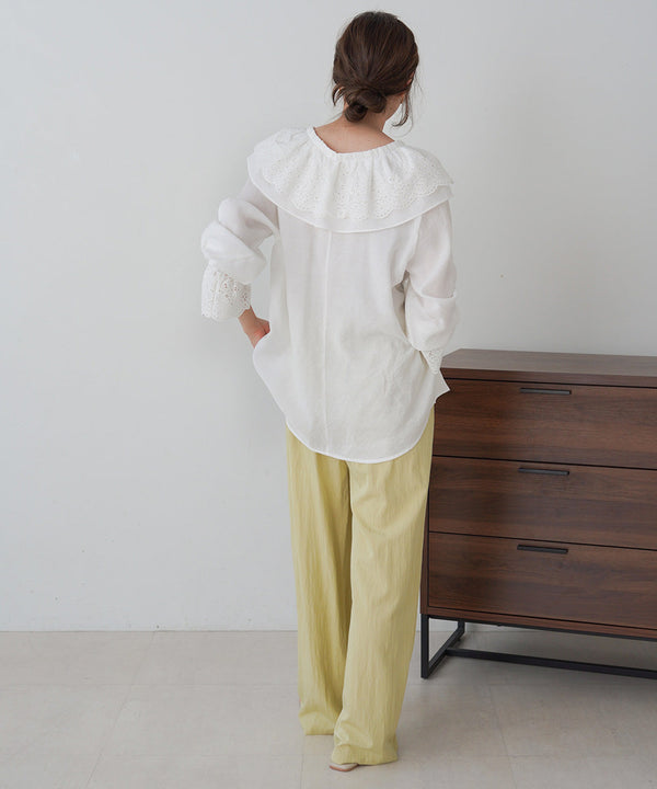 BIG COLLAR LACE BLOUSE