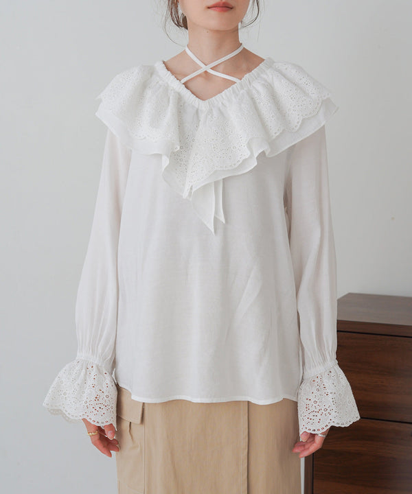 BIG COLLAR LACE BLOUSE
