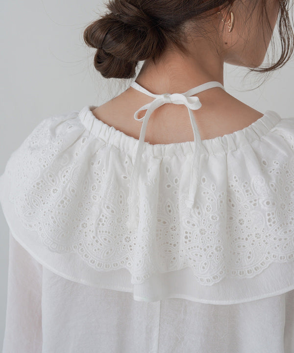 BIG COLLAR LACE BLOUSE