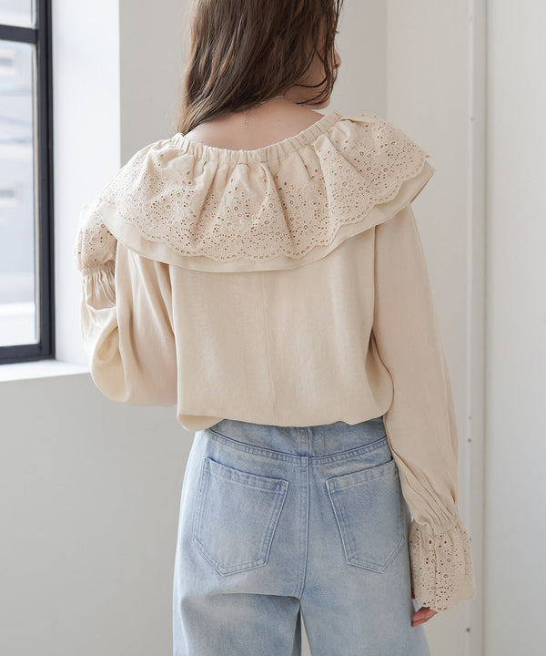 BIG COLLAR LACE BLOUSE
