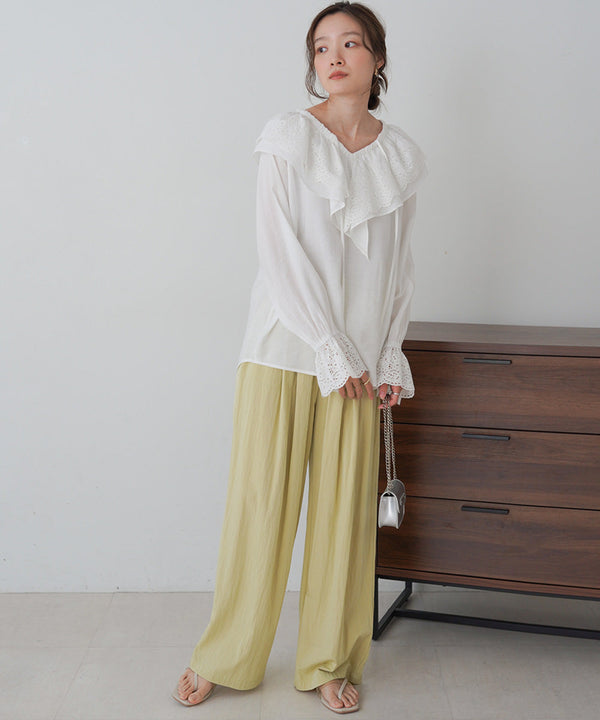 BIG COLLAR LACE BLOUSE